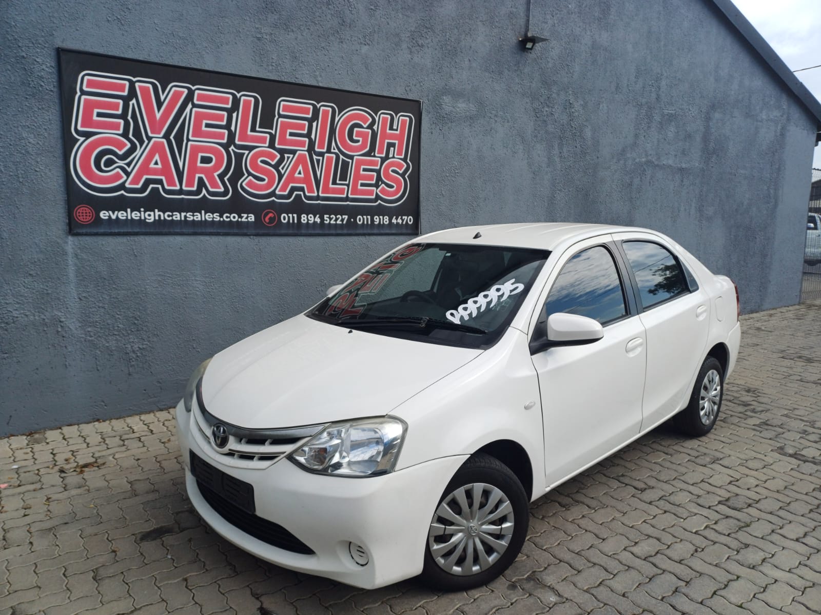 2018 TOYOTA ETIOS 1.5 XI