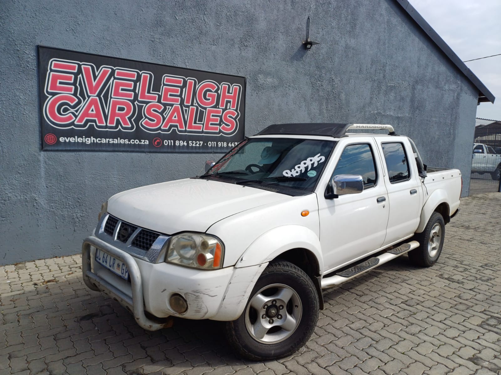 NISSAN HARDBODY NP300 2.4 4X4 D/C